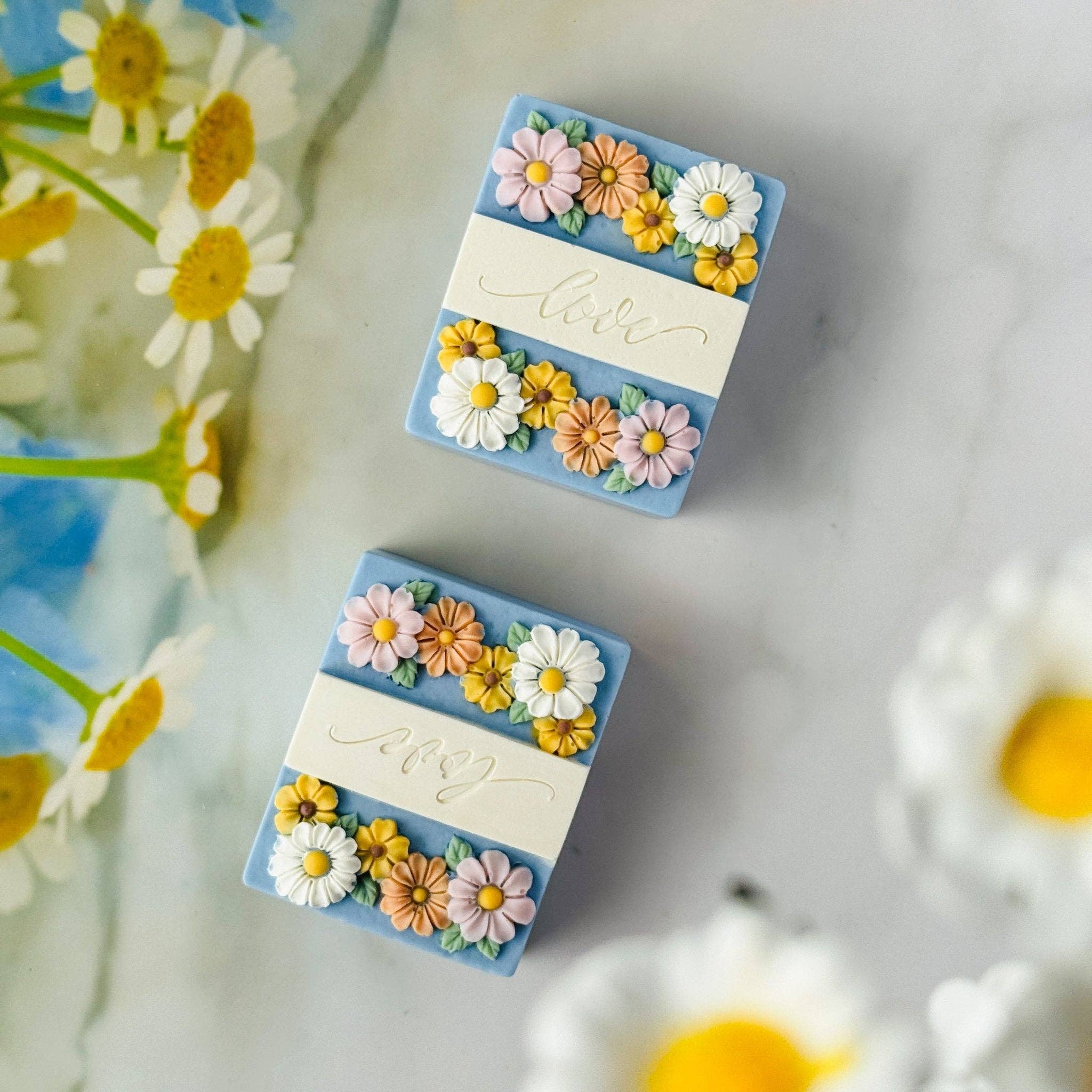 Floral Whisper Handmade Soap Bar | Japanese Honeysuckle Scent